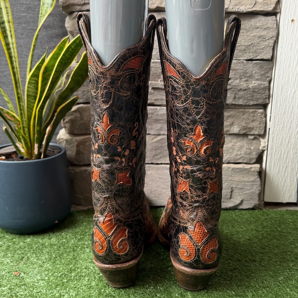 Corral Brown Embroidered Women’s Western Boots - Picture 5 of 10